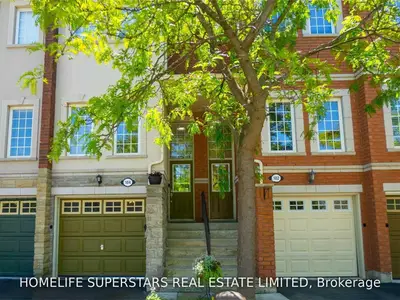 435 Hensall Circle 104, Mississauga, ON L5A 4P1