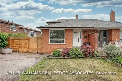 3143 Fieldgate Drive, Mississauga, ON L4X 2H5