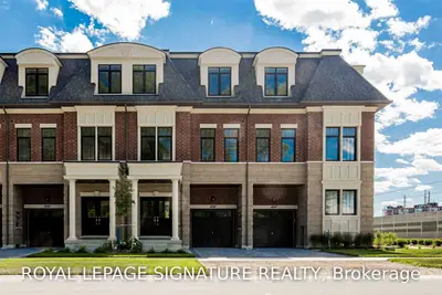1648 Crestview Avenue, Mississauga, ON L5G 0C3