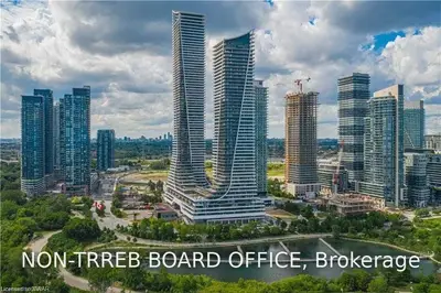 Condo Apartment in Toronto