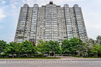 350 Webb Drive 401, Mississauga, ON L5B 3W4