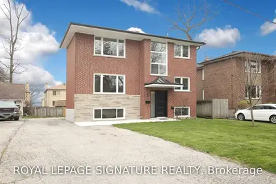3 Wanita Road 3, Mississauga, ON L5G 1A9