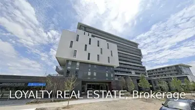 160 Flemington Road 716, Toronto W04, ON M6A 1N6