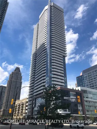 4065 Confederation Parkway 3706, Mississauga, ON L5B 0L4