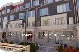 125 Long Branch Avenue 13, Toronto W06, ON M8W 0A9