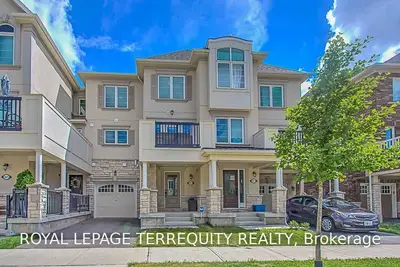 3073 Harebell Gate, Oakville, ON L6M 0Y9