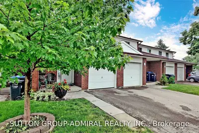 2380 Bromsgrove Road 29, Mississauga, ON L5J 4E6