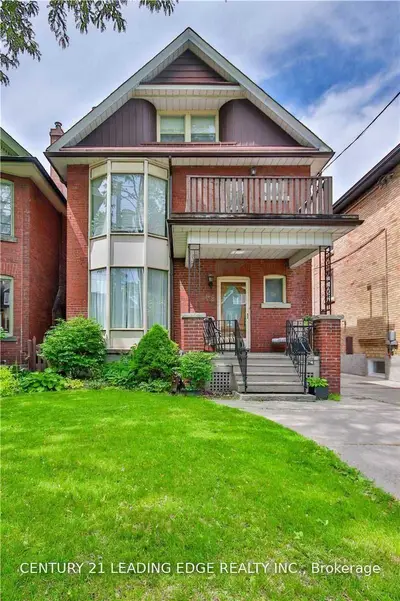 148 Medland Street, Toronto W02, ON M6P 2N5