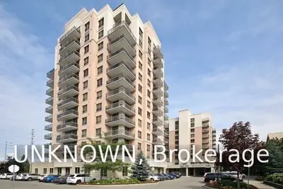 810 Scollard Court 303, Mississauga, ON L5V 0A4