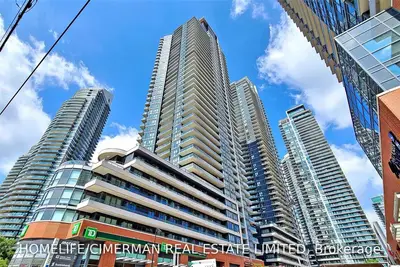 2212 Lake Shore Boulevard W 4501, Toronto W06, ON M8V 0C2