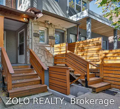 2577 Dundas Street W 2/3 Flo, Toronto W02, ON M6P 1X7