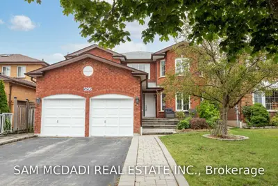 5296 Swiftcurrent Trail, Mississauga, ON L5R 2J1