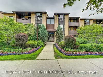 3835 Lakeshore Boulevard 205, Toronto W06, ON M8W 1R2