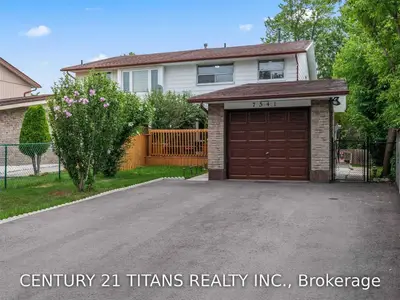 7541 Wildfern Drive, Mississauga, ON L4T 3P7