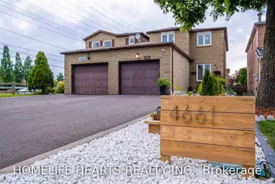 4661 Founders Walk, Mississauga, ON L5R 1N3