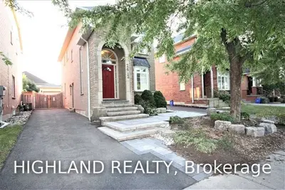 2612 Castle Hill Crescent, Oakville, ON L6H 6J1