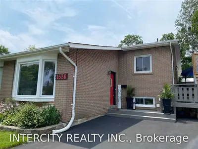 1530 Swanage Crescent, Mississauga, ON L5J 3N8