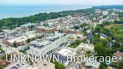305 RANDALL Street, Oakville, ON L6J 7Z1