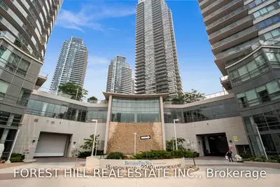 15 Legion Road 905, Toronto W06, ON M8V 0A9