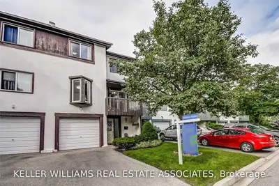 2651 Aquitaine Avenue 59, Mississauga, ON L5N 1V5