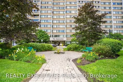 50 Elm Drive E 1907, Mississauga, ON L5A 3X2