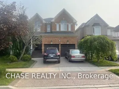 5893 Summerside Drive, Mississauga, ON L5M 6L1