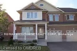 3933 Rosanna Drive, Mississauga, ON L5M 7Y3