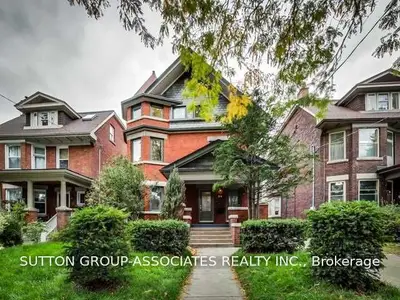34 Hewitt-Bsmnt Avenue, Toronto W01, ON M6R 1Y3