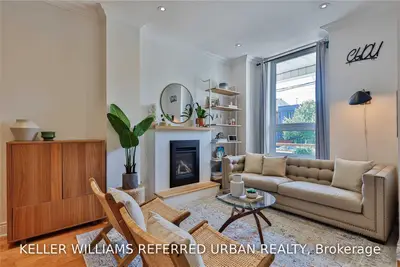 256 Maria Street, Toronto W02, ON M6P 1W4