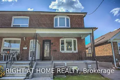 369 Hopewell Avenue, Toronto W04, ON M6E 2S1
