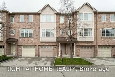 80 ACORN Place 134, Mississauga, ON L4T 4C7