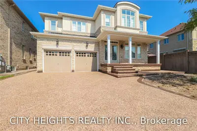 9 Lockport Crescent, Brampton, ON L6P 3X8