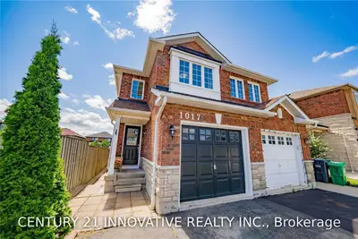Semi-Detached in Mississauga