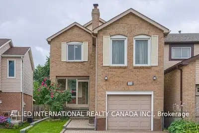 7133 Salme Drive, Mississauga, ON L5N 5C8