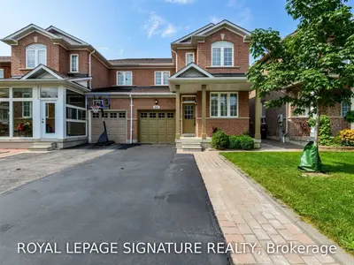 4834 Yorkshire Avenue, Mississauga, ON L4Z 4G8
