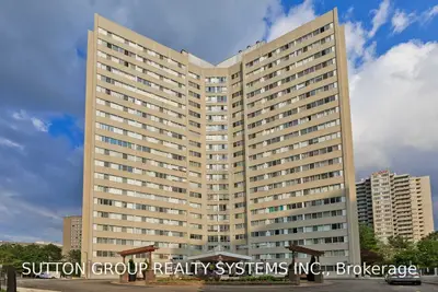 3695 Kaneff Crescent 712, Mississauga, ON L5A 4B6