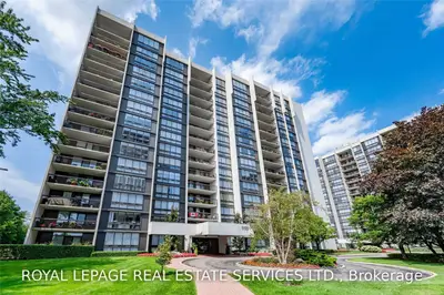 2185 Marine Drive 1502, Oakville, ON L6L 5L6