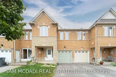 3470 Angel Pass Drive, Mississauga, On L5m 7n4