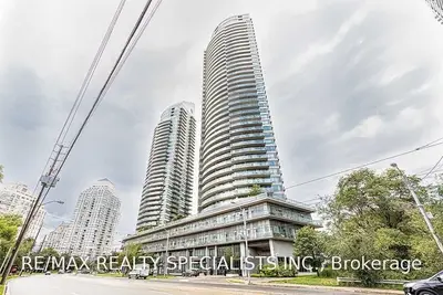 2230 Lakeshore Boulevard W 1107, Toronto W06, ON M8V 1A5