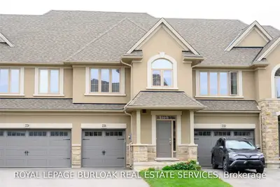 2336 Natasha Circle, Oakville, ON L6M 1N9