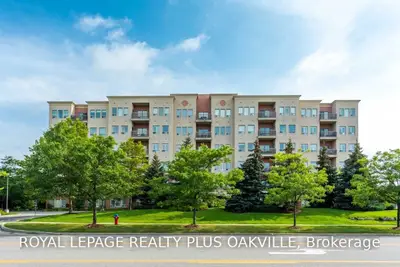 1499 Nottinghill Gate 402, Oakville, ON L6M 5G1