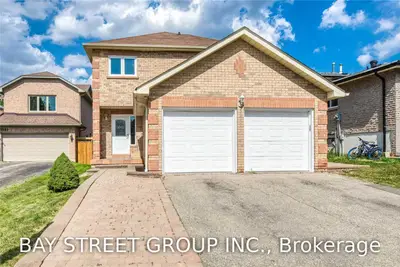 3377 Delfi Road, Mississauga, ON L5L 1S1