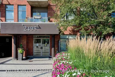 2495 Dundas Street W 514, Toronto W02, ON M6P 1X4