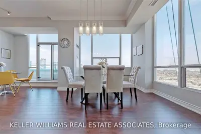 220 Burnhamthorpe Road Lph05, Mississauga, ON L5B 4N4