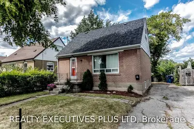 64 Allenby Avenue, Toronto W10, ON M9W 1S6