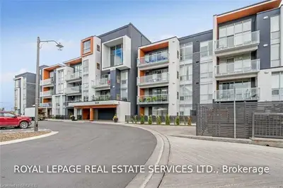 3028 Creekshore Common 411, Oakville, ON L6M 5K6