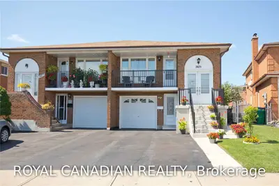 7475 Sigsbee Drive, Mississauga, ON L4T 3S5