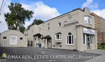 755 Lakeshore Road E Apt, Mississauga, ON L5E 1C6