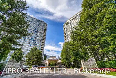 1300 Islington Avenue 2406, Toronto W08, ON M9A 5C4