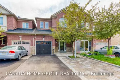 5270 Pedalina Drive, Mississauga, ON L4Z 4K2